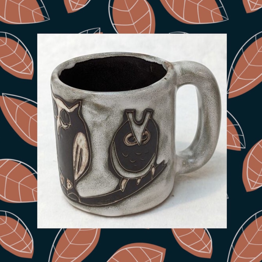 Vintage 70s Style Spooky Owls Mug - Halloween Vibes 🎃
